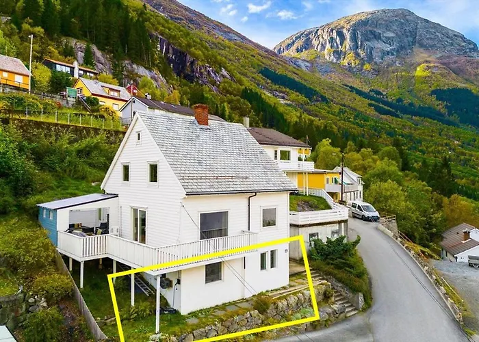 Trolltunga Fjord Lägenhet *