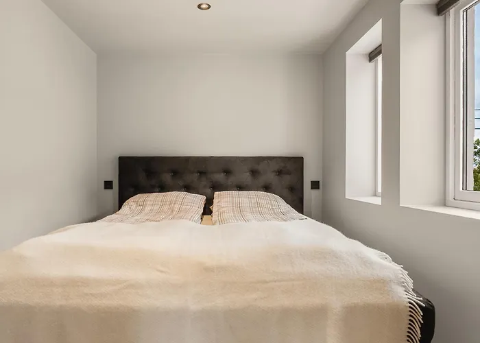 Lägenhet Trolltunga Fjord